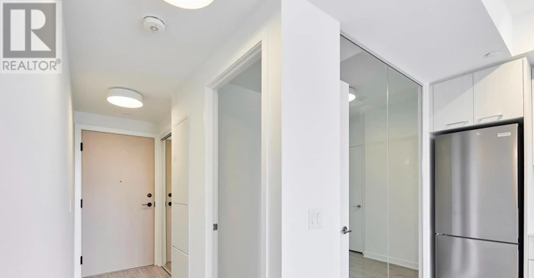 1107-10 Oak Street, Toronto, ON, M5A 0Z1 - 9