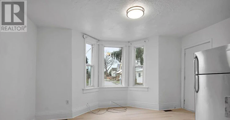 2-21 Jessie Street, St. Thomas, ON, N5P 1P7 - 2