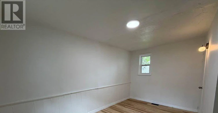 2-21 Jessie Street, St. Thomas, ON, N5P 1P7 - 5