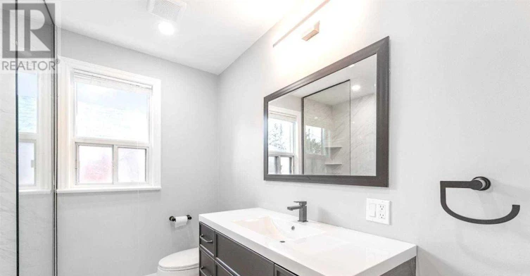 MAIN-16 Compton Drive, Toronto, ON, M1R 4A6 - 11