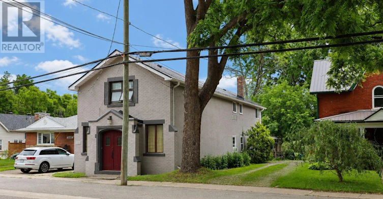 20407 Leslie Street, East Gwillimbury, ON, L0G 1R0 - 2