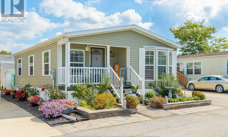 202-3033 Townline Road