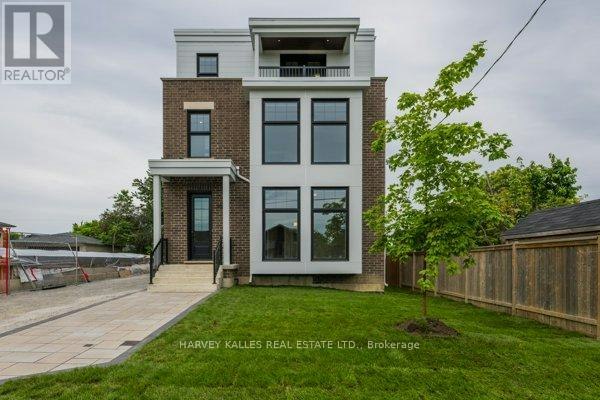 2-165 Spalding Road, Toronto, ON, M3K 1K3