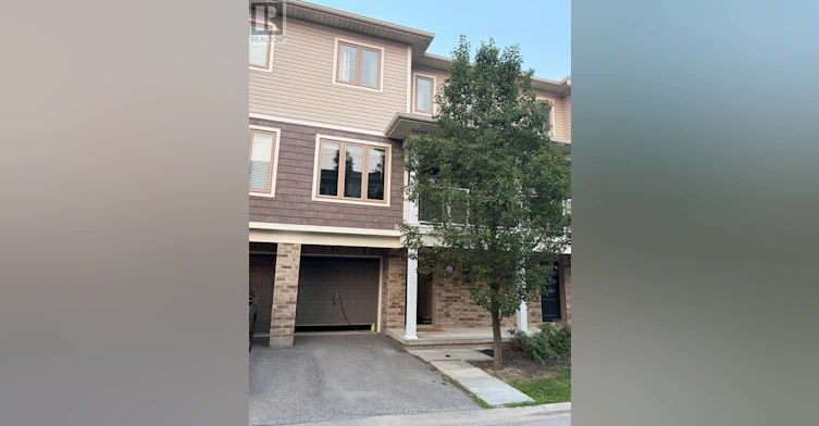 7-50 Scarlett Common, St. Catharines, ON, L2P 0C4