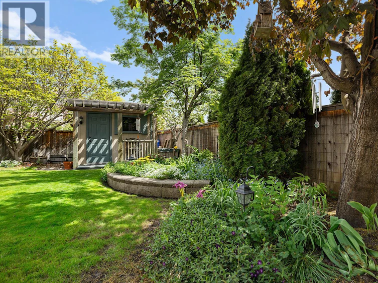 1619 Wilmot Court, Kelowna, BC, V1P 1M8 - 42