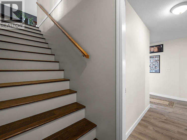 1619 Wilmot Court, Kelowna, BC, V1P 1M8 - 54