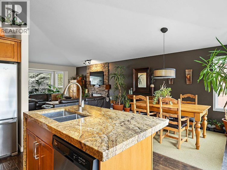 1619 Wilmot Court, Kelowna, BC, V1P 1M8 - 25