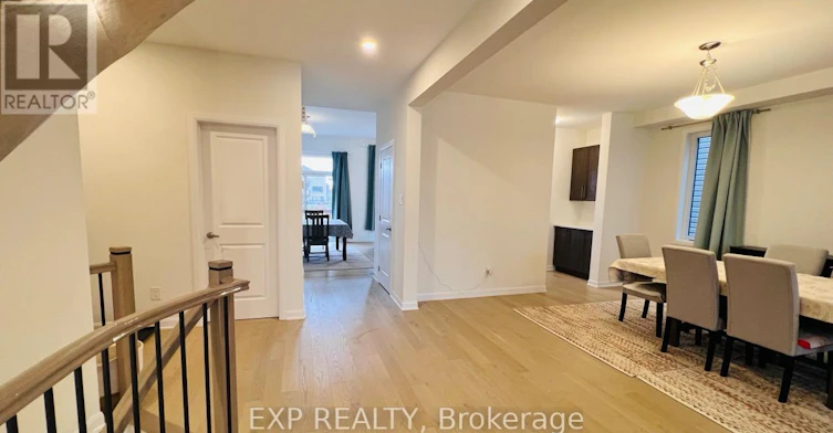 747 Coast Circle, Manotick, ON, K4M 0E9 - 5