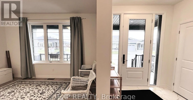 747 Coast Circle, Manotick, ON, K4M 0E9 - 2