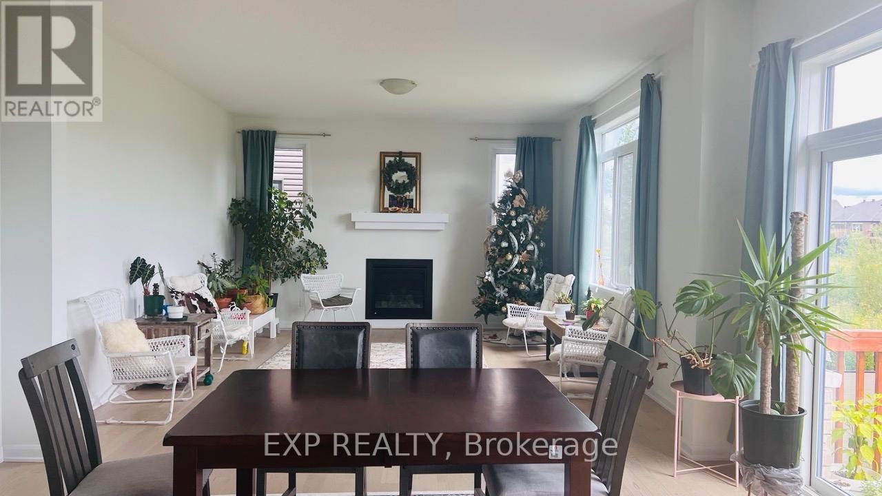 747 Coast Circle, Manotick, ON, K4M 0E9 - 9