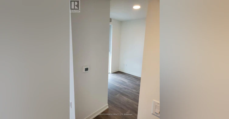 1012-15 Lower Jarvis Street, Toronto, ON, M5E 1R7 - 11