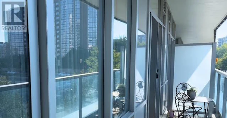 205-9471 Yonge Street, Richmond Hill, ON, L4C 0Z5 - 3