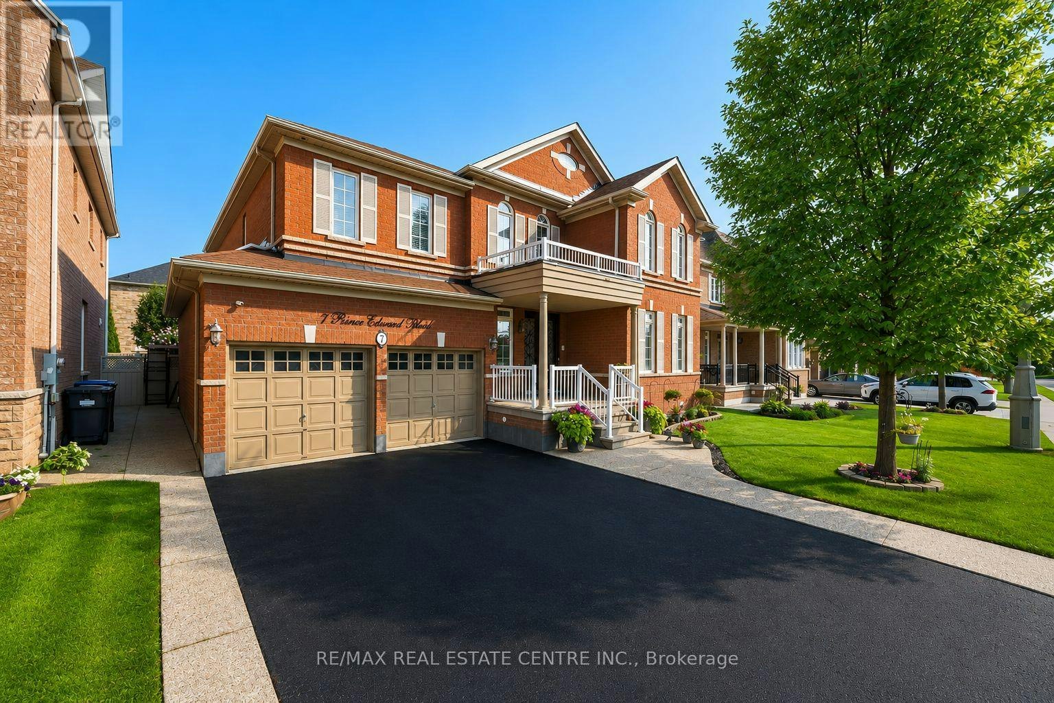 7 Prince Edward Boulevard, Brampton, ON, L6P 2E1