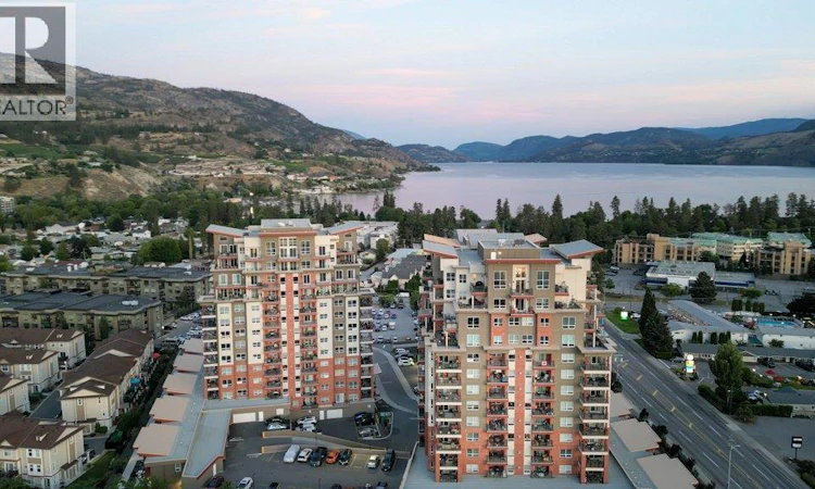 706-3346 Skaha Lake Road
