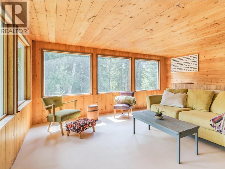 3669 Bradley Creek Road, Forest Grove, BC, V0K 1M0 - 10