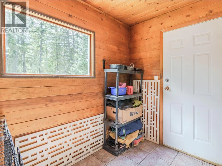 3669 Bradley Creek Road, Forest Grove, BC, V0K 1M0 - 7