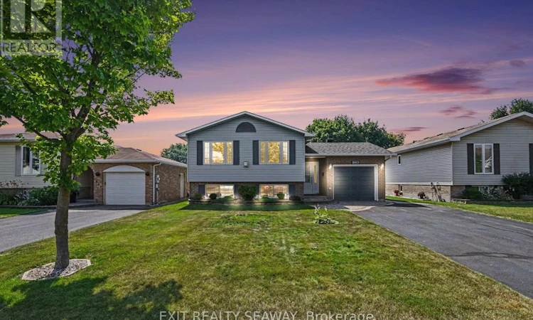 1860 Belvedere Crescent