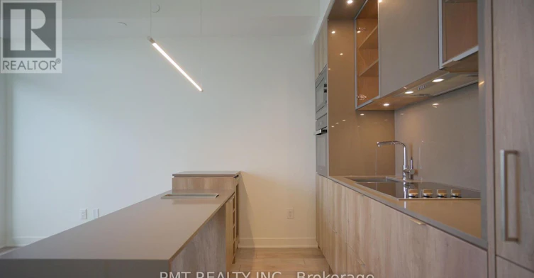 4210-11 Yorkville Avenue, Toronto, ON, M4W 0B7 - 4