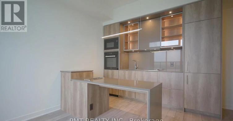 4210-11 Yorkville Avenue, Toronto, ON, M4W 0B7 - 3