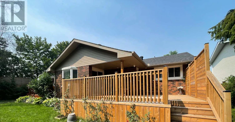 251 Scott Avenue, Newmarket, ON, L3Y 4R4 - 27