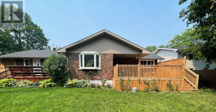 251 Scott Avenue, Newmarket, ON, L3Y 4R4 - 22