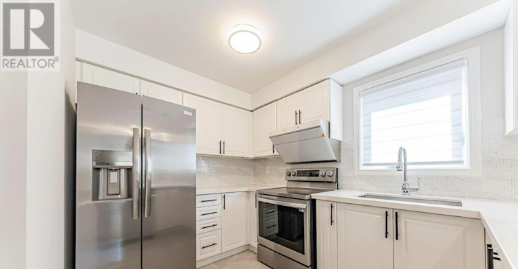 152 Flagstone Way, Newmarket, ON, L3X 2Z7 - 16