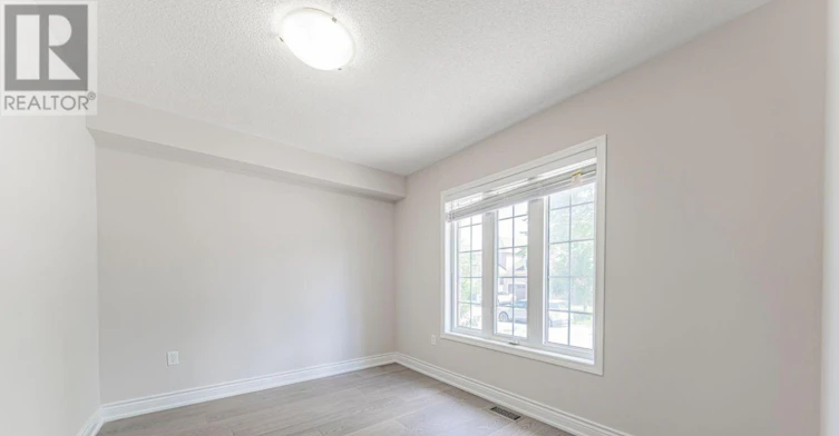 152 Flagstone Way, Newmarket, ON, L3X 2Z7 - 4