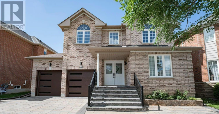 152 Flagstone Way, Newmarket, ON, L3X 2Z7 - 2