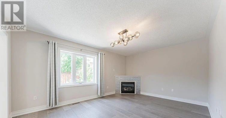 152 Flagstone Way, Newmarket, ON, L3X 2Z7 - 12