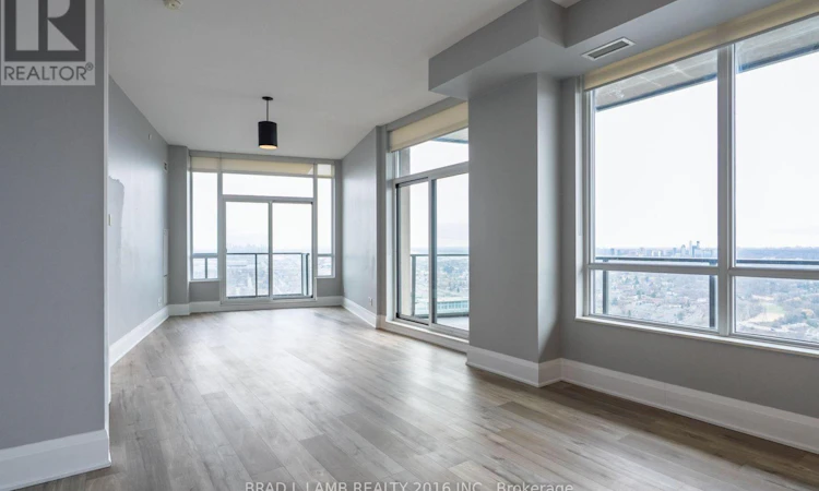 4303-36 Park Lawn Road