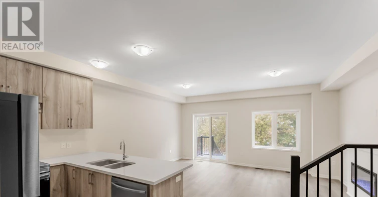 11 Radium Common, Cambridge, ON, N1T 0H4 - 8