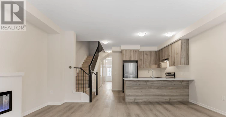 11 Radium Common, Cambridge, ON, N1T 0H4 - 13