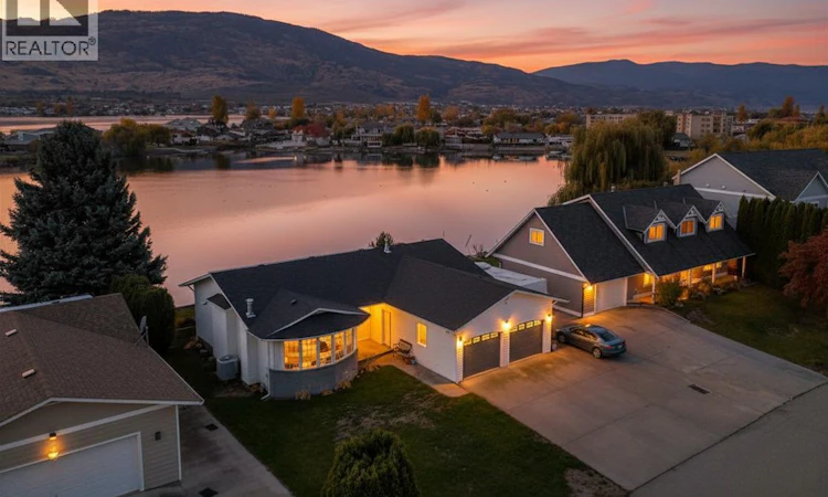 38 Bayview Crescent