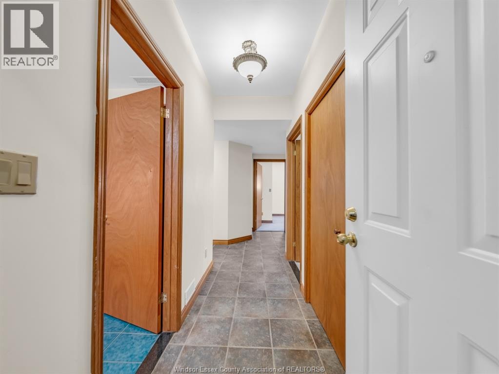 LOWER-5945 Lasalle Street, Lasalle, ON, N9J 3L7 - 9