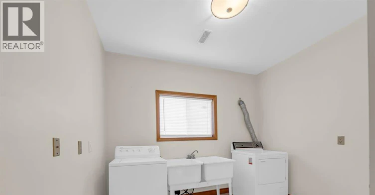 LOWER-5945 Lasalle Street, Lasalle, ON, N9J 3L7 - 11