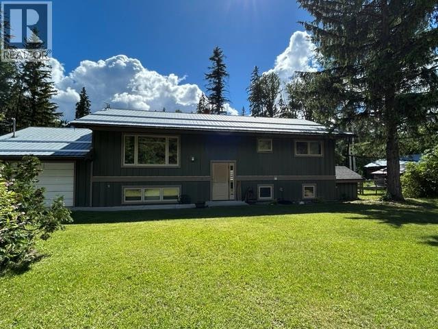 1242 S Horse Creek Road, Golden, BC, V0A 1H7