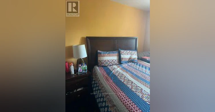 7304 Sills Road, Mississauga, ON, L4T 2K1 - 14