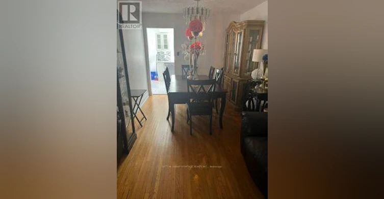 7304 Sills Road, Mississauga, ON, L4T 2K1 - 6