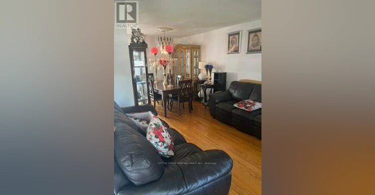 7304 Sills Road, Mississauga, ON, L4T 2K1 - 2