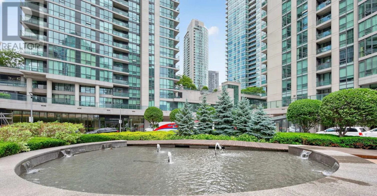 1204-18 Harbour Street, Toronto, ON, M5J 2Z6 - 2