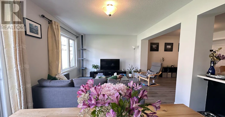 128 Lanceleaf Way, Ottawa, ON, K2S 1E7 - 9