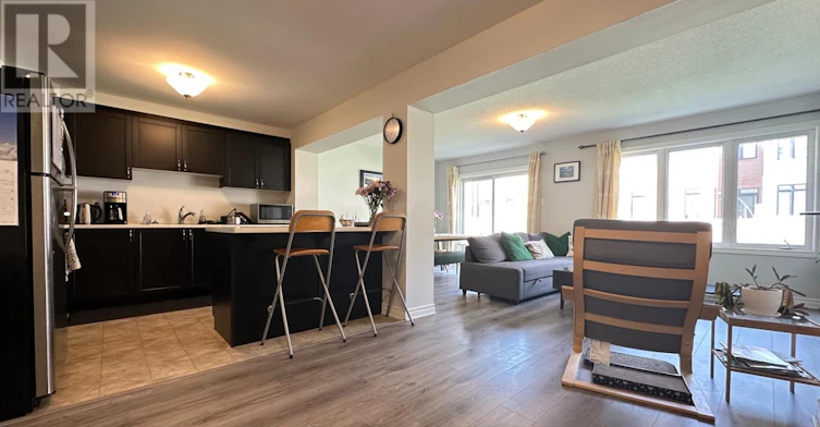 128 Lanceleaf Way, Ottawa, ON, K2S 1E7 - 7
