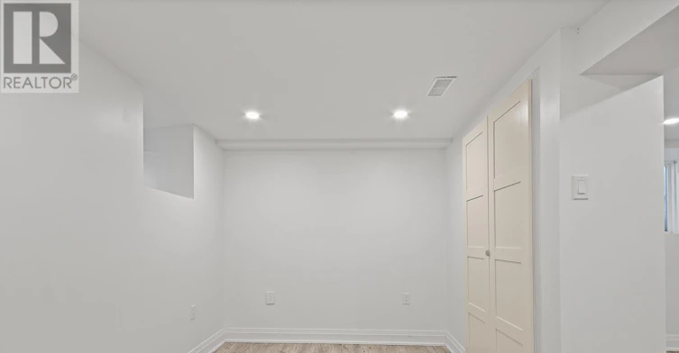 1 (BASEMENT-35 Humberside Avenue, Toronto, ON, M6P 1J6 - 5