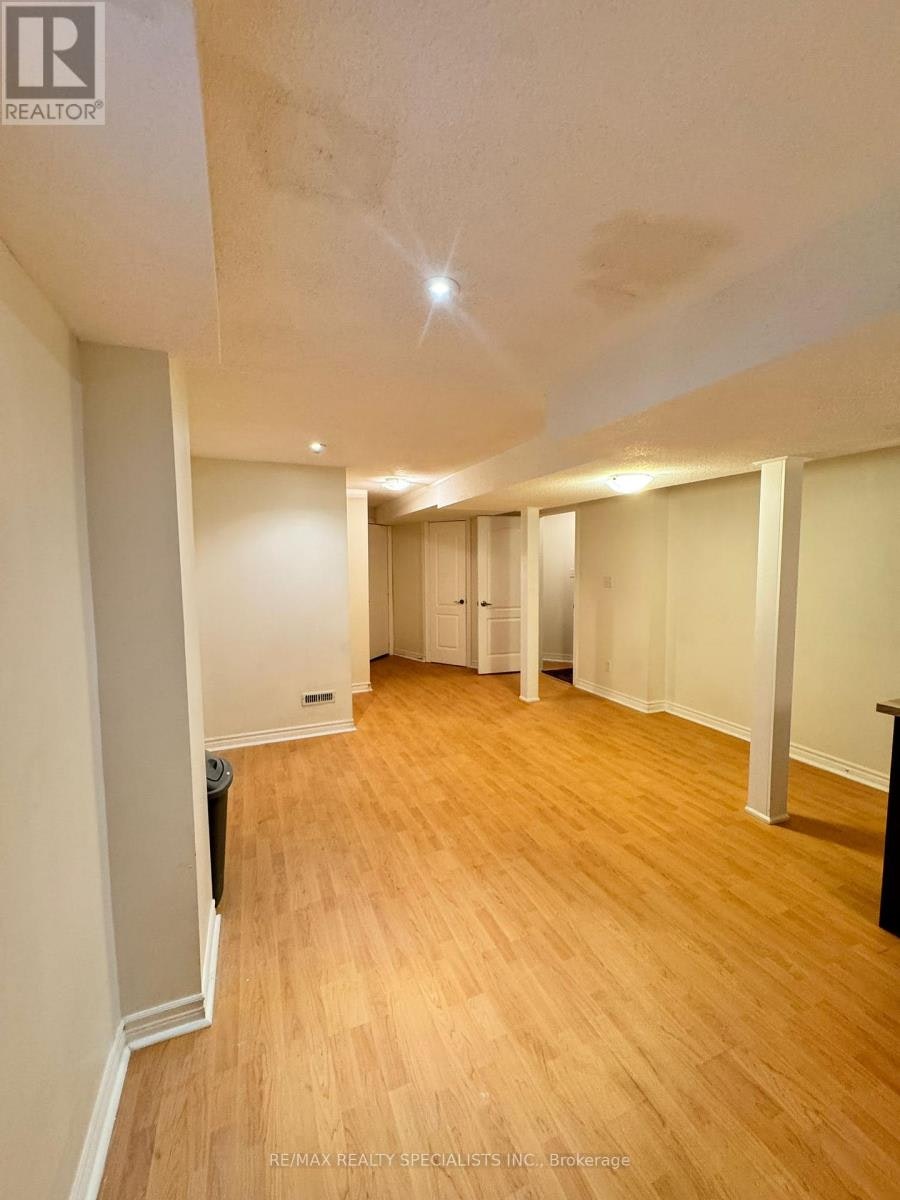 BSMT-5475 Freshwater Drive, Mississauga, ON, L5M 0J8 - 5