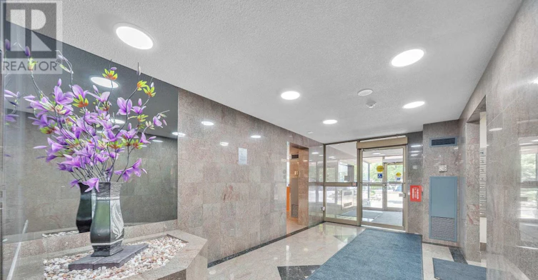505-30 Malta Avenue, Brampton, ON, L6Y 4S5 - 5