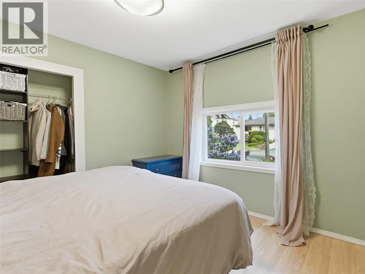 3130 Kingsley Street, Saanich, BC, V8P 4J4 - 8