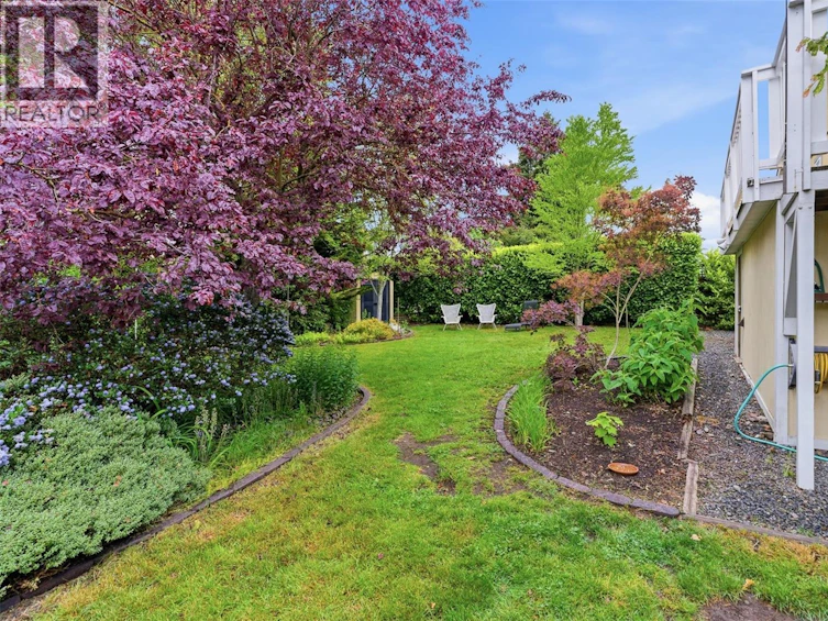 3130 Kingsley Street, Saanich, BC, V8P 4J4 - 33