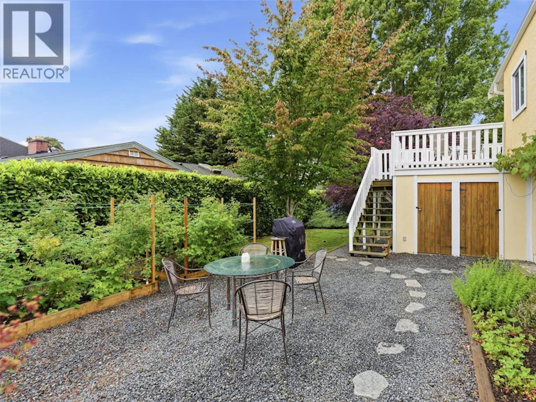 3130 Kingsley Street, Saanich, BC, V8P 4J4 - 3