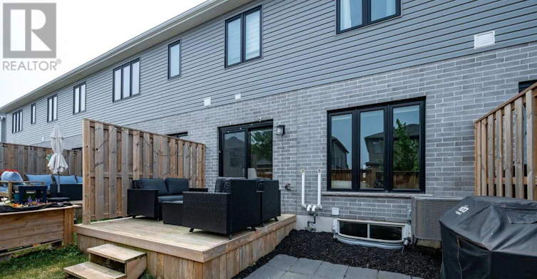 2-1 Miller Drive, Lucan Biddulph, ON, N0M 2J0 - 33