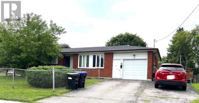 5 Oak Street, New Tecumseth, ON, L9R 1M9 - 2